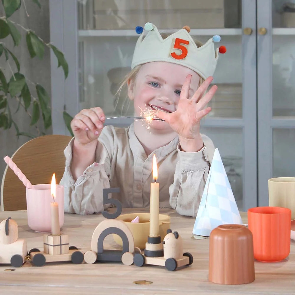 OYOY Mini Magic Birthday Crown in organic cotton with interchangeable birthday numbers